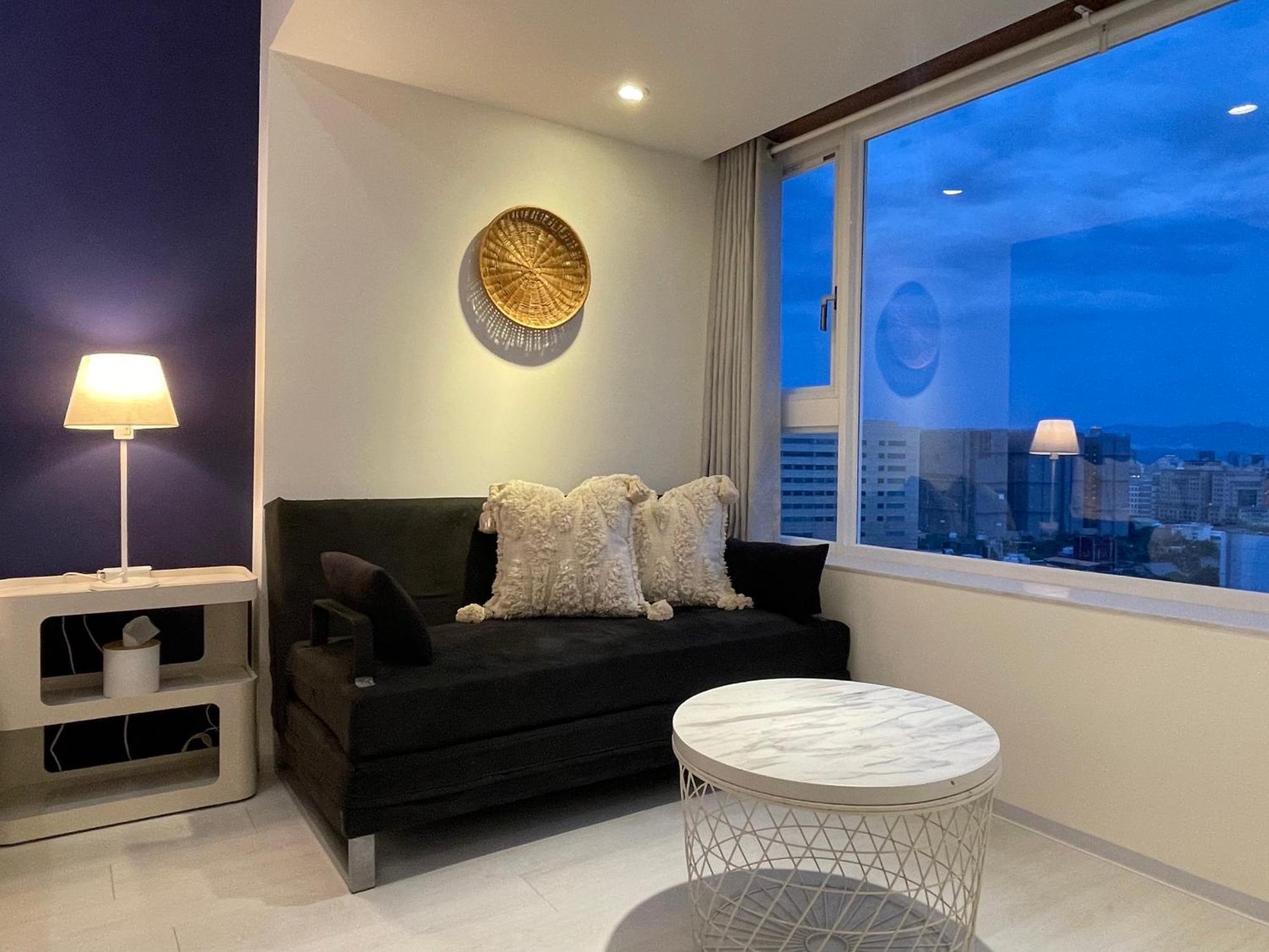 Urban Abode Apartment 1 Taipei Bilik gambar